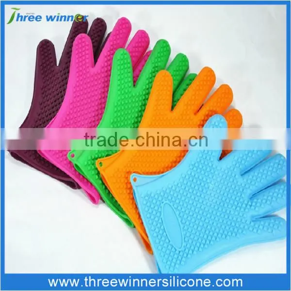 Hot Kitchen Accessories Silicone Kitchen Products Gloves Wholesale