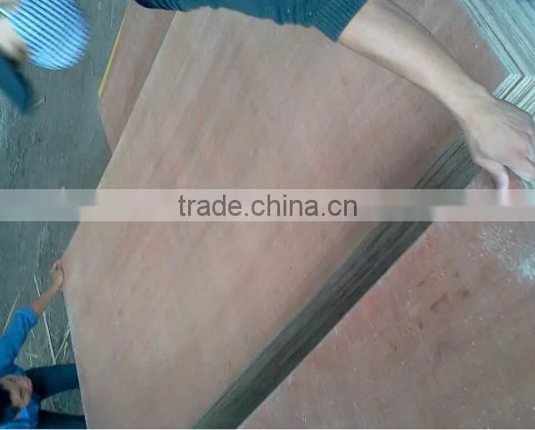 White Face, Red Face Plywood Made in Vietnam photo-6
