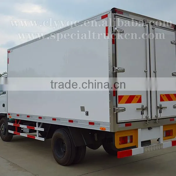 3 Tons Isuz Refrigerated Truck photo-4
