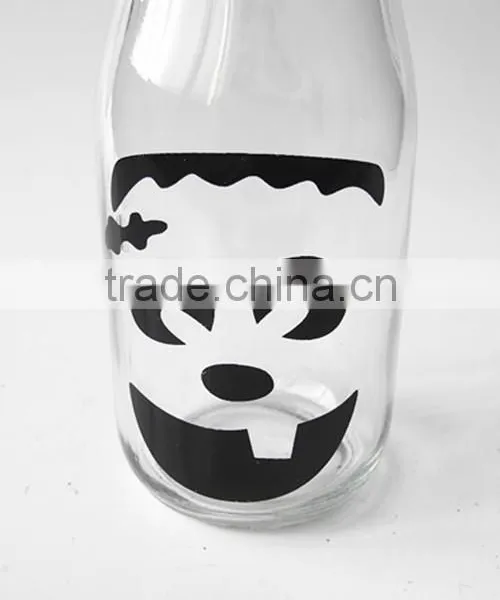 Black Skull Head Decorate Glass Bottle for Juice or Liquior With Metal Lid Straw photo-4