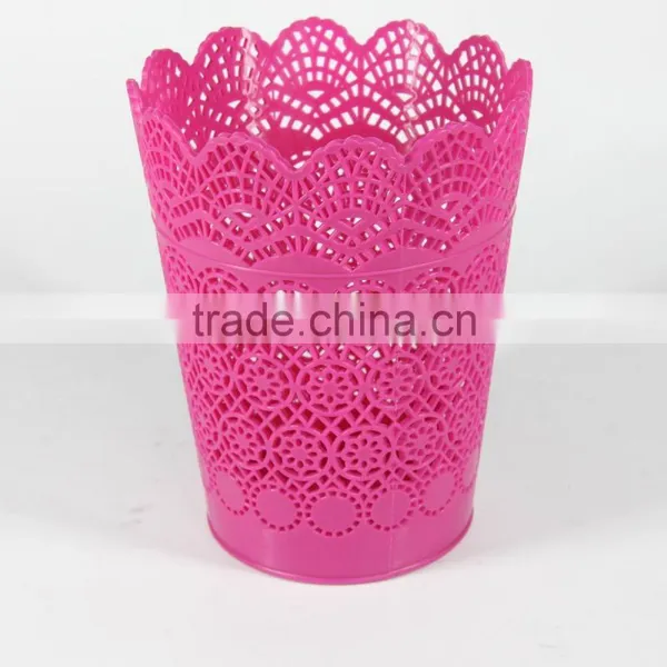 Plastic Round Hollow Out Garbage Bin photo-5
