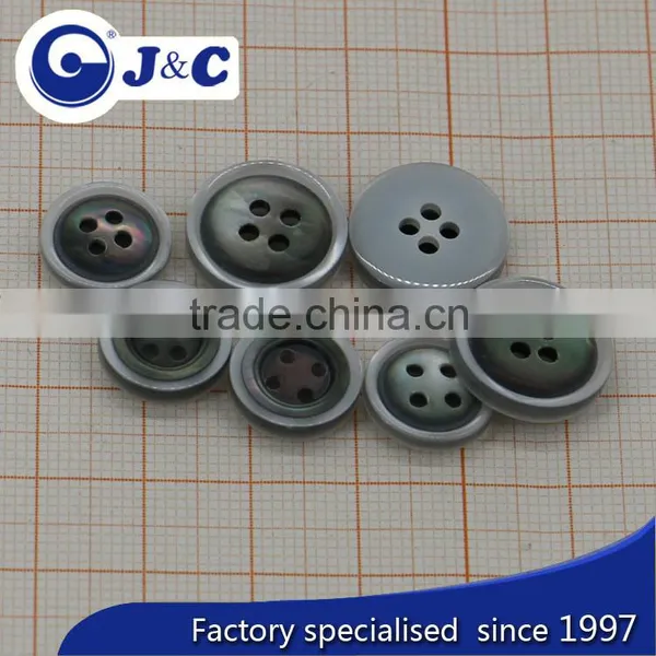 Plastic and Black MOP Natural Shell Combination Buttons,black Mother of Pearl Sea Shells Buttons. photo-3