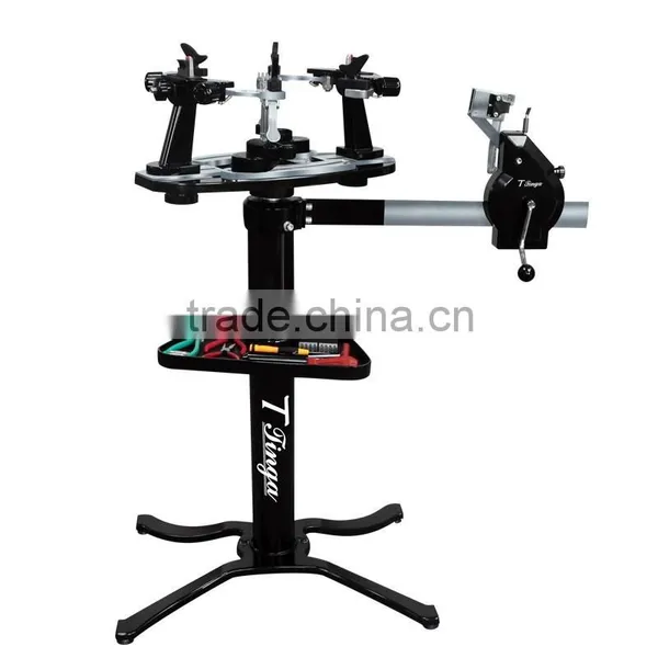 Automatically rotating clamp manual racket stringing machine