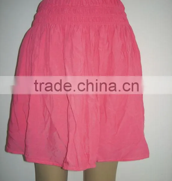 Ladies beautiful ruffle short skirt