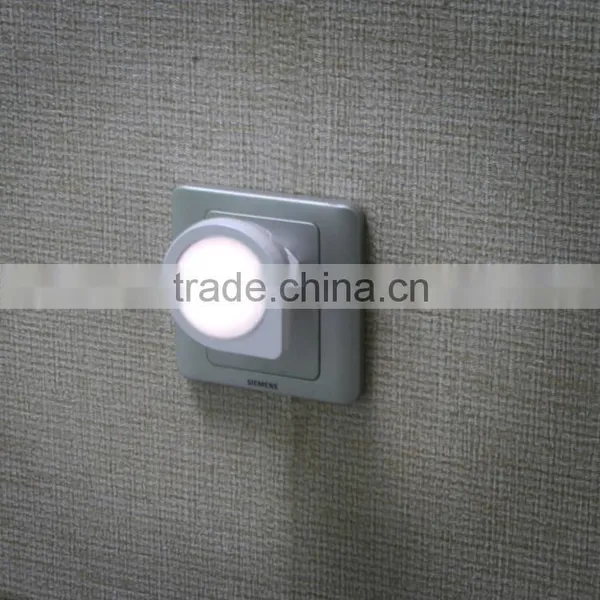 Auto Yellow White LED Light Sensor Control Bedroom Night Lights Bed Lamp photo-5