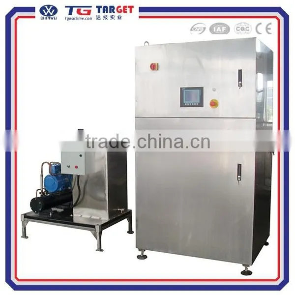 Commercial chocolate tempering machine