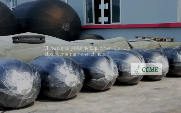 Marine Boat Rubber Fender Pneumatic Rubber Fender Mooring Fenders photo-2