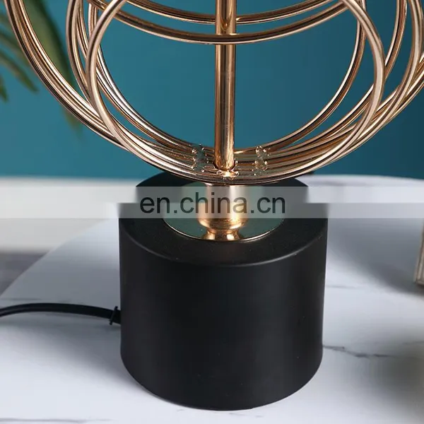 Oriental Indoor Lights Cheap Custom Metal Luxury Gold Table Lamp for Living Room photo-6