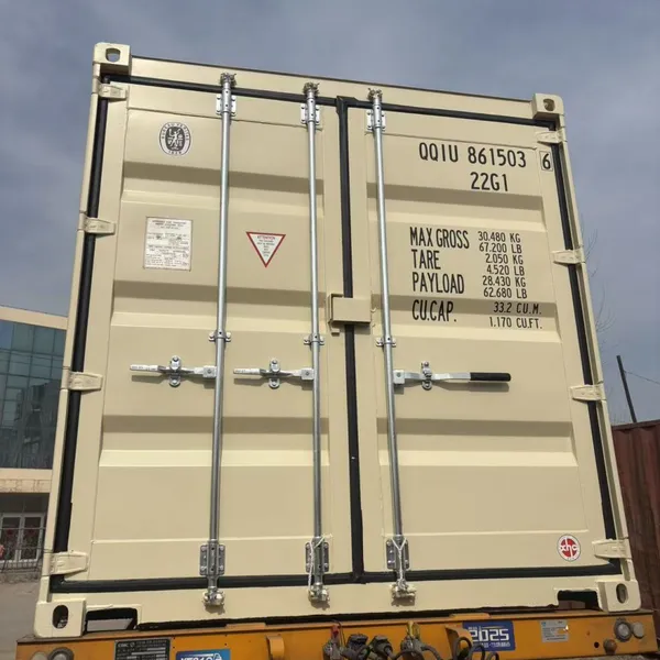 High-Cube Shipping Containers with 9.5ft Clearance for Oversized Machinery Transport