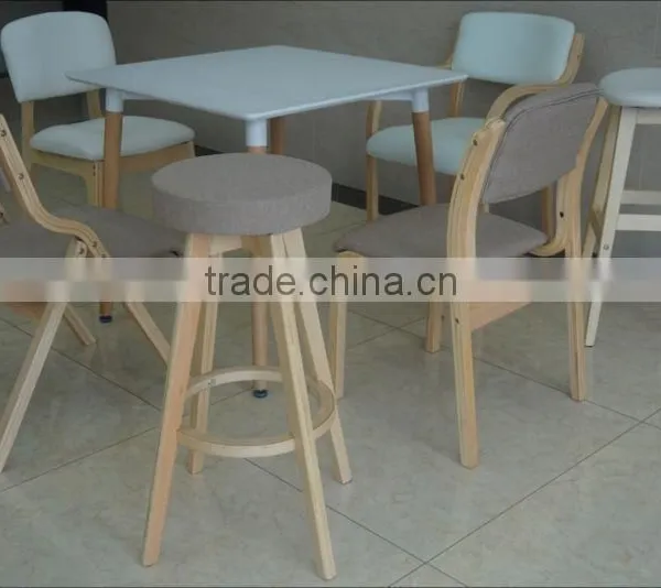 Wooden &plastic Table photo-3