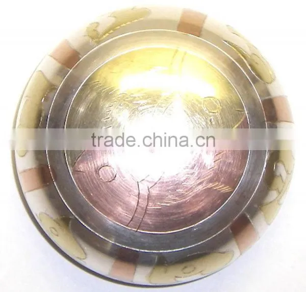 High Quality Handmade in Nepal Tibetan Meditation Shiny Singing Bowl photo-4