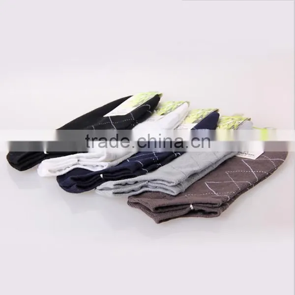 Zm40610b Summer Wholesale Men Sports Low-cut Liners Socks photo-2