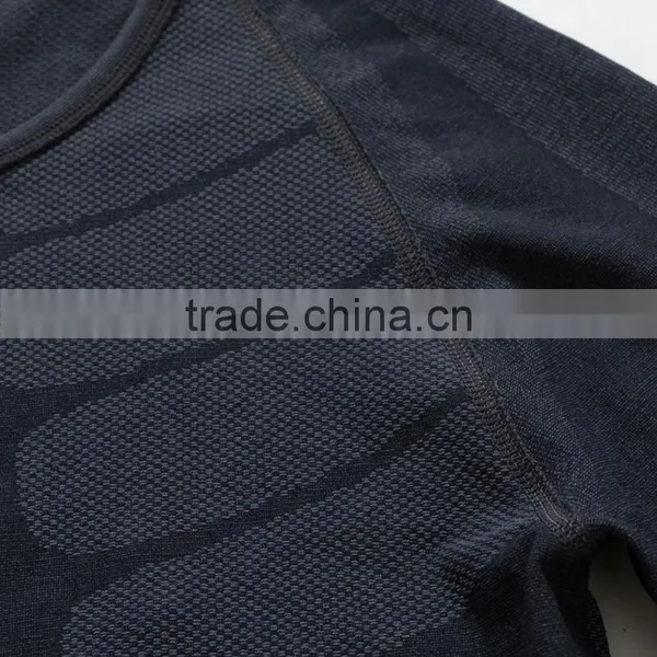 Hot Sale Fashion Quick-Dry Top Design Tracksuit Mens Gym Wear Fashion Fitness Wear photo-4