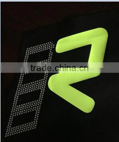 EN471custom Heat Transfer Reflective Logo for Garment photo-4