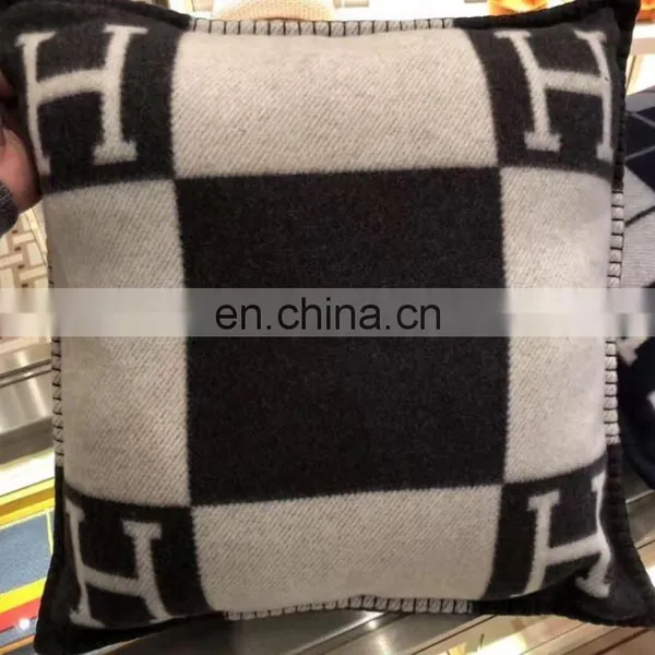 Wool Pillow Cushion Pillow European Style photo-2
