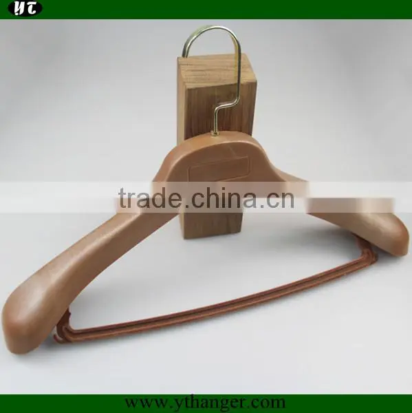 FP-868 Good Quality Plastic Cloth Hanger for Men Suit Supplier's Choice photo-2