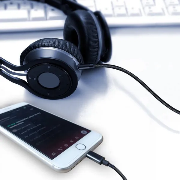 Nylon Braided MFi Lightning to 3.5mm Headphone Jack Male Adapter Car Aux Audio Cable for IPhone 12/13 Pro Max photo-5