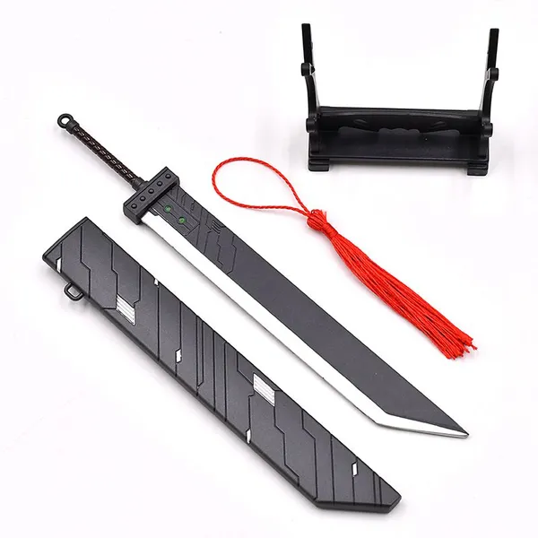 Weapon-themed Keychains, Metal Sword and Knife Figurines, With Display Stands, Office Displays, Birthday Gifts, Holiday Gifts