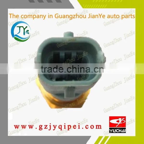 YC6G270-40-GA100 YUCHAI G2100-3823180 Engine Water Temperature Sensor Adapter photo-4
