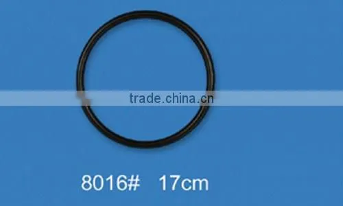 Plastic rings, plastic swimming adjustable toggle ring