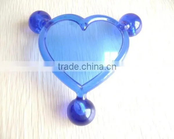 Plastic Mini Heart Body Massager photo-2