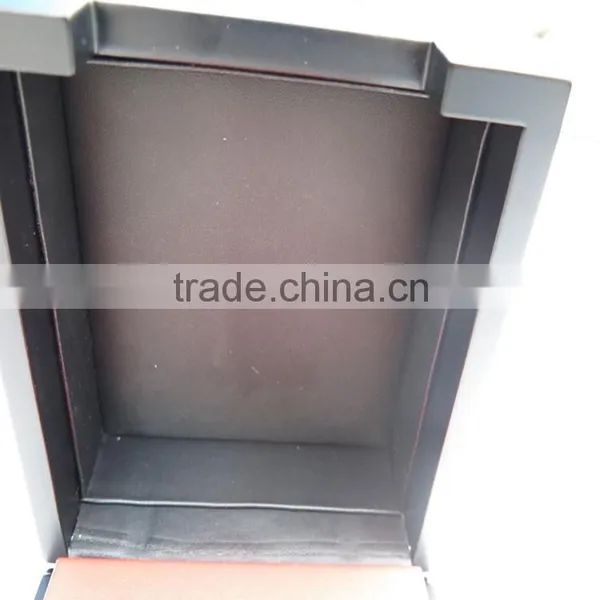 Custom High Gloss Wooden Single Watch Box for Top Sale photo-5