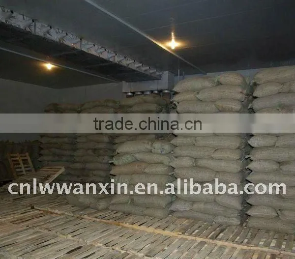 big quantity chestnut material