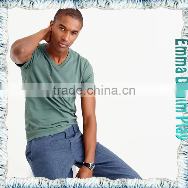 2017 Men's Latest Plain Dyed Cotton V-neck T-Shirts Wholesale photo-2