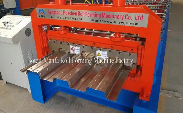 Roof Panel Galvanized Aluminum Floor Deck Roll Forming Machinery photo-3