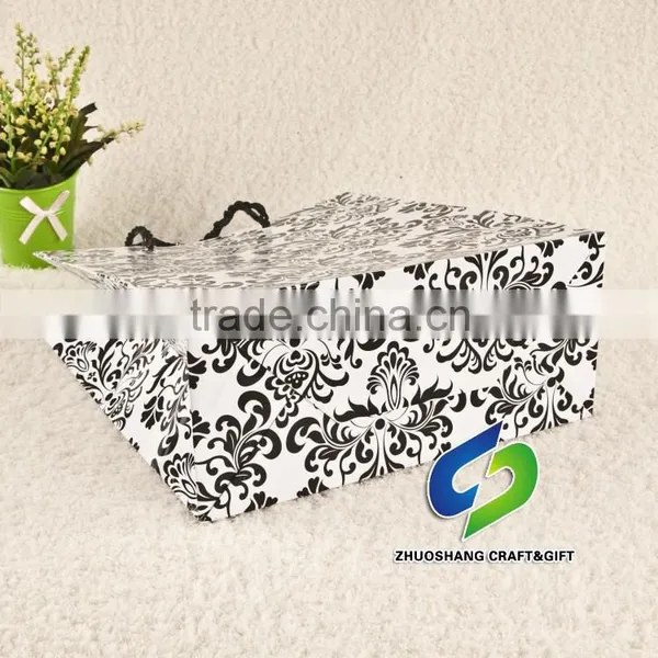OEM Eco Friendly Custom Logo Printed Cute Shopping Paper Bag photo-4