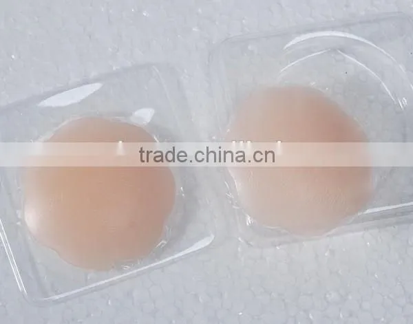 Reusable and Self -adhesive Silicone Sexy Ladies Nipple Covers photo-4