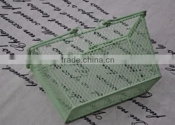 Feature Exquisite Metal Egg Wire Basket photo-3