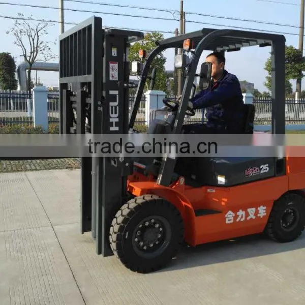 High Quality 2.5ton Forklift Truck in Shanghai China for Sale With Good Price photo-4
