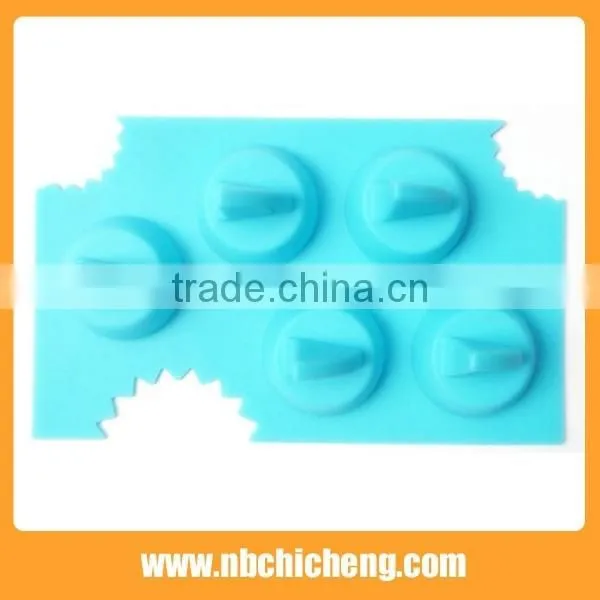 Lovely Shark Fin Ice Cube Tray 4-tray Eco-friendly Silicone Ice Mould photo-3