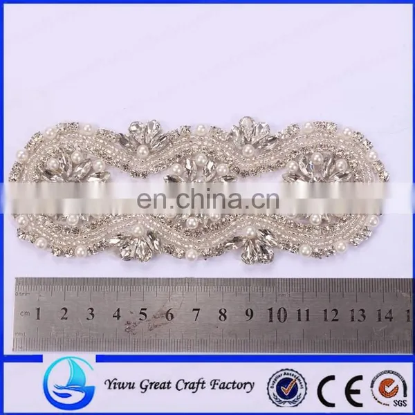 High-end Elegant Diamond Sutra Transparent Acrylic With Handmade Beaded Belt Crystal Lace Wedding Dresses