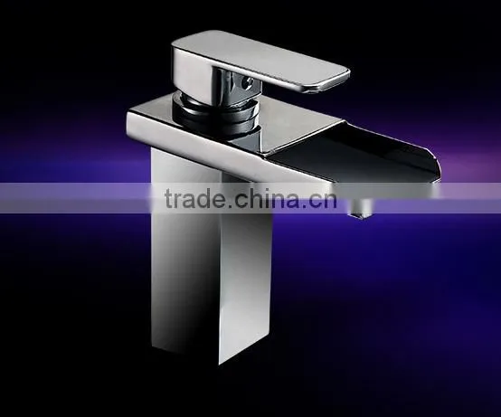Single Handle Brass LED Basin Mixer photo-2