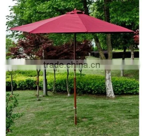 Top Quality Luxury Outdoor 9 Foot Light Wooden Parasol With Crank