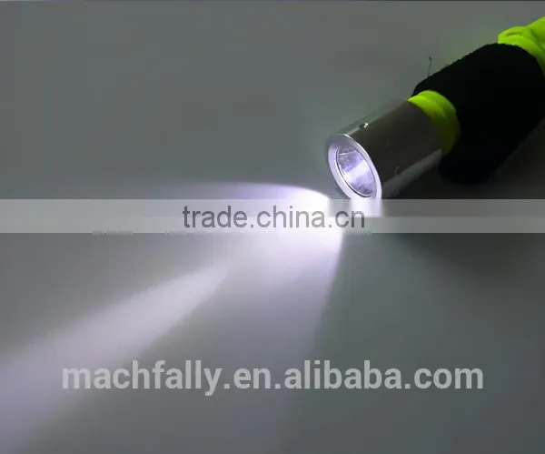 Factory Supply High Power ABS Waterproof 10w Xml T6 Led Diving Flashlight With 1*18650 Battery photo-5