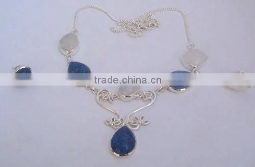 Lapis Set Designs