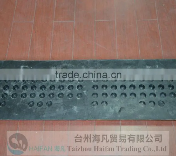500*320*40mm Rubber Speed Bump Used in Intersection/durable Reflective Speed Bump for Crossroads/protable Speed Hump photo-4