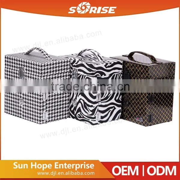 2016 Factory Price Cosmestic Suitcase Makeup Box Cosmetic Rolling Suitcase photo-2