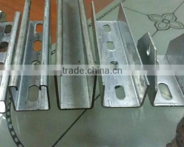 Hop Dipped Galvanised U Channel Link photo-2
