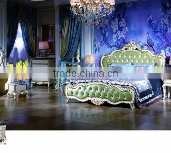 Bisini Luxury Bedroom Furniture, Luxury Solid Wood Bed Room Furniture Set photo-4