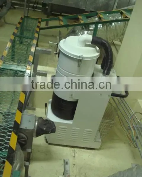 Small Vacuum Cleaner Using in Pharmacy photo-3