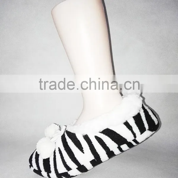 Womens Dip Dyed OMG Soft Faux Fur Plush Fleece Lined Footies photo-3
