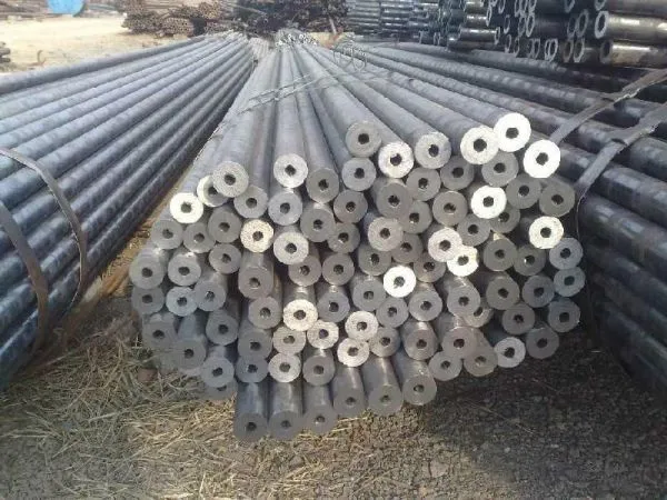 Petroleum Casing Pipe For Oilfield Black Paint photo-2