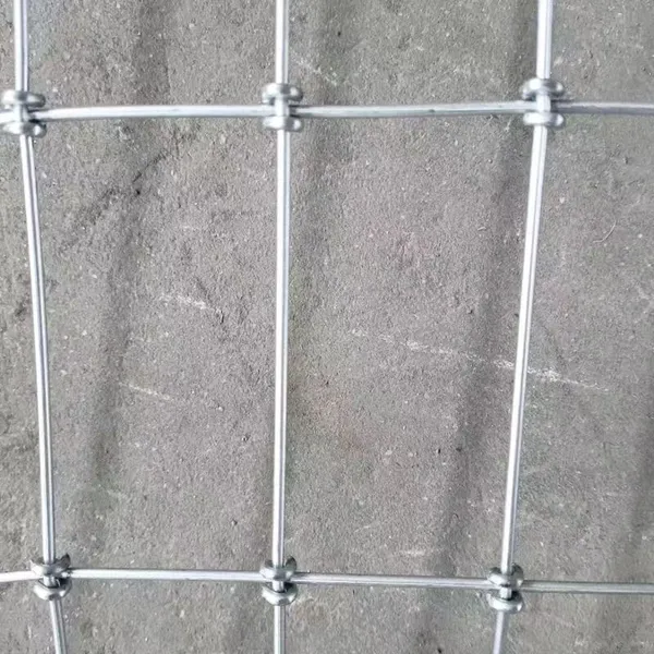 Farm Animal Used Livestock Fence Cattle Horse Sheep Panels and Corral Gate Sheep Barn Fence photo-4