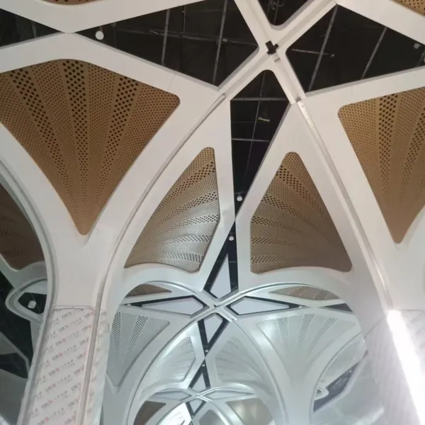 Manufacturer of Hyperbolic Aluminum Panels and Special-shaped Aluminum Single Panels for Building Exterior Walls, Customizable photo-2