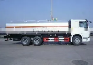 Howo 6*4 17cbm Oil Tank Truck Fuel Tanker photo-3
