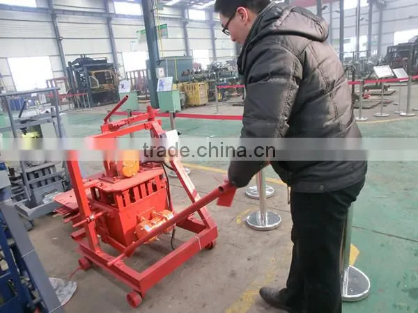 QT40-3C Very Cheap Small Concrete Block Making Machine Movable photo-5